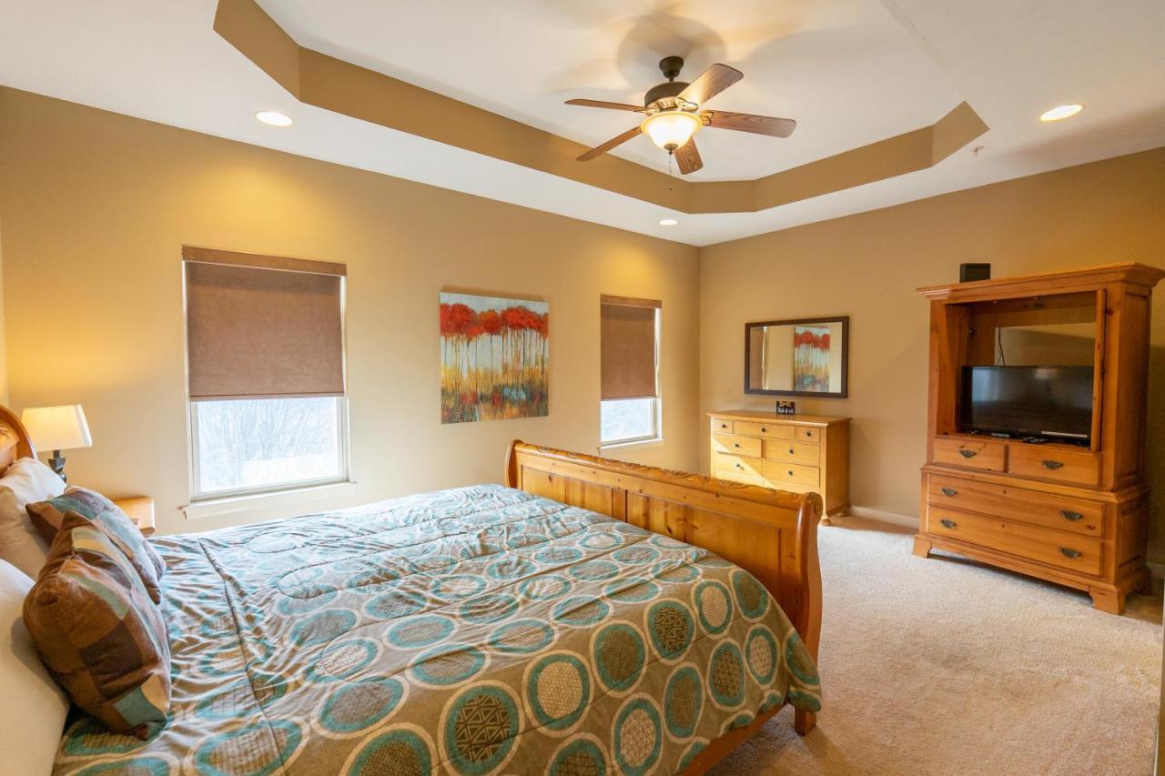4Br Walk-In - Foosball Table - Hot Tub - Fire Pit - Free Tickets Included - Dv166 布蘭森 外观 照片