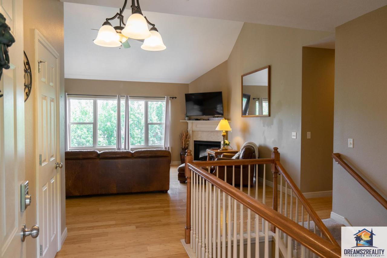 4Br Walk-In - Foosball Table - Hot Tub - Fire Pit - Free Tickets Included - Dv166 布蘭森 外观 照片